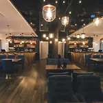 מלון Novopolska - I Restauracja