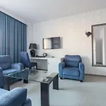 ホテル Novopolska - I Restauracja Kościan