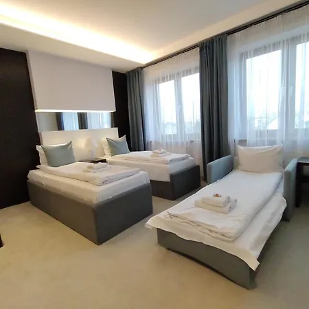 Hotel Novopolska - I Restauracja