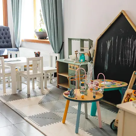 Novopolska - I Restauracja Hotel 3*