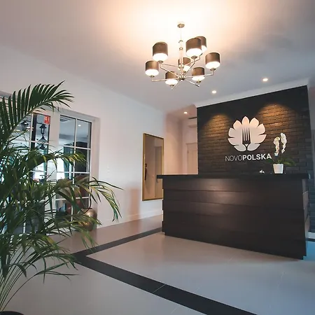 Novopolska - I Restauracja 3* Косцян