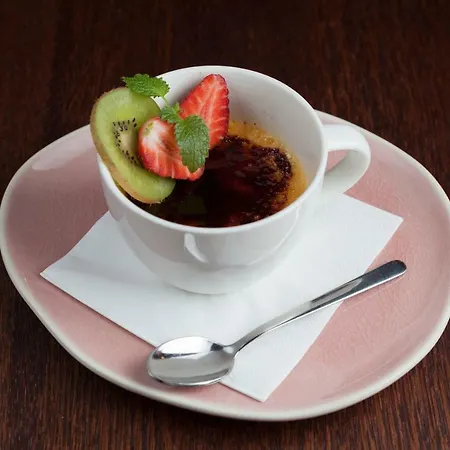 Novopolska - I Restauracja 호텔