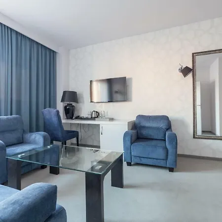 Hotel Novopolska - I Restauracja Kościan