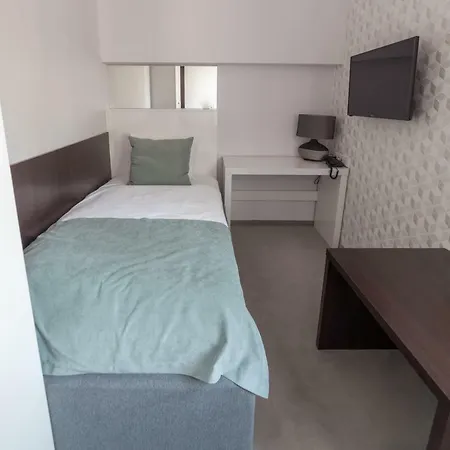 Novopolska - I Restauracja Hotel