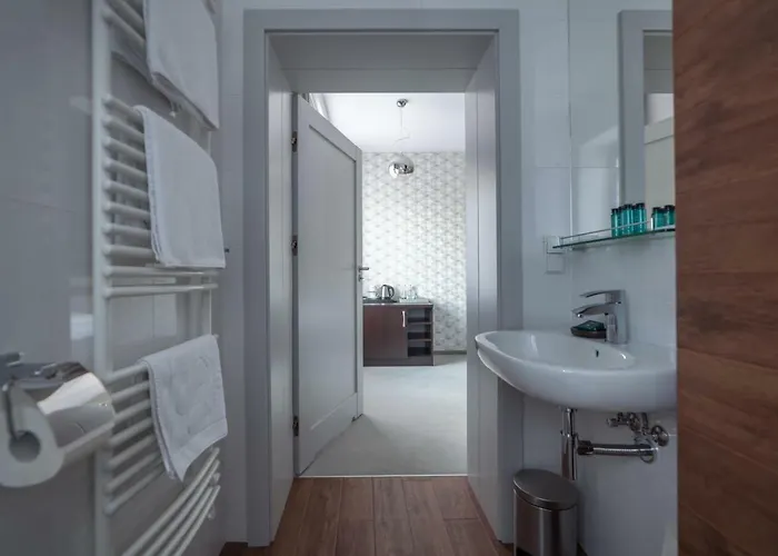 Novopolska - I Restauracja 3* Koscian