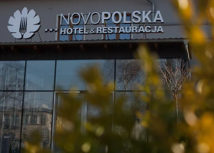 ホテル Novopolska - I Restauracja