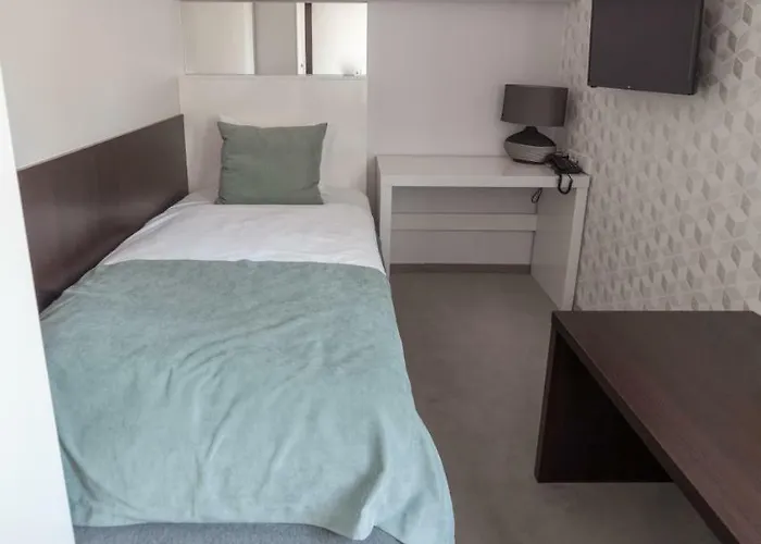 Novopolska - I Restauracja Hotel